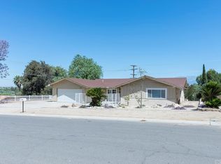 297 Grulla Ct, Norco, CA 92860