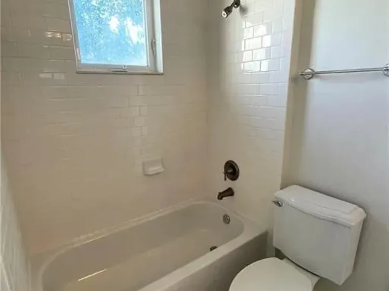 372 SW 14th Ave #372 — Photo 21