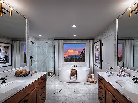 Luxe 5-piece bath features dual vanities