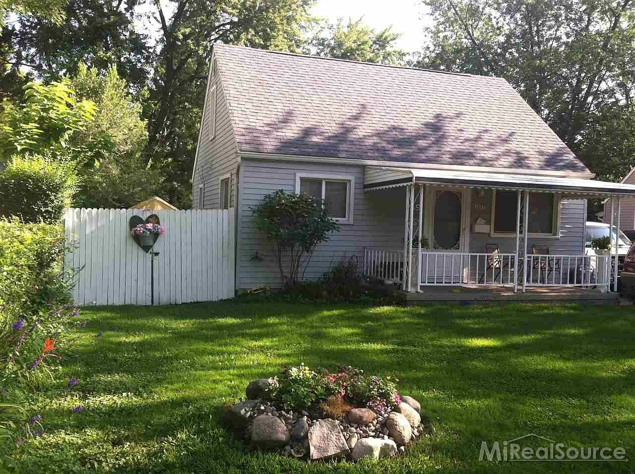 1077 E Forteen Mile Rd, Clawson, MI 48017 Zillow