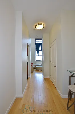 Rented by City Connections Realty | media 19