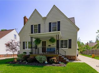 5867 Elmore Dr, Parma Heights, OH