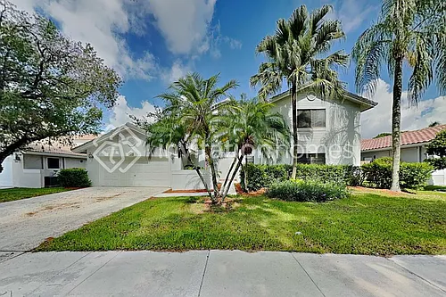 1871 NW 107th Ter Photo 1