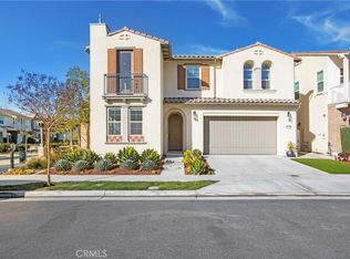 2033 Rembrandt, Santa Ana, CA 92704
