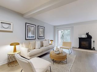 105 Carlton Rd #8, Markham, ON L3R1Z8