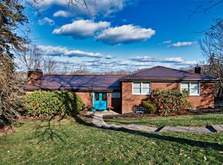 251 Franklin Dr, Pittsburgh, PA 15241