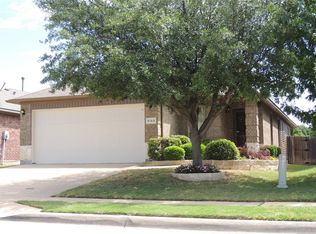 5168 Britton Ridge Ln, Fort Worth, TX 76179