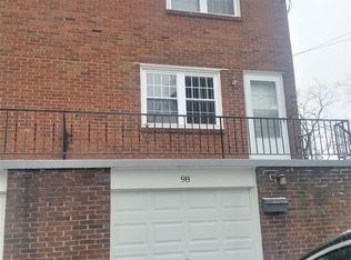 98 Rosecrest Dr, Pittsburgh, PA 15229