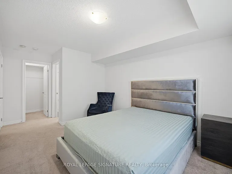 91 Roulette Cres #3 — Photo 19