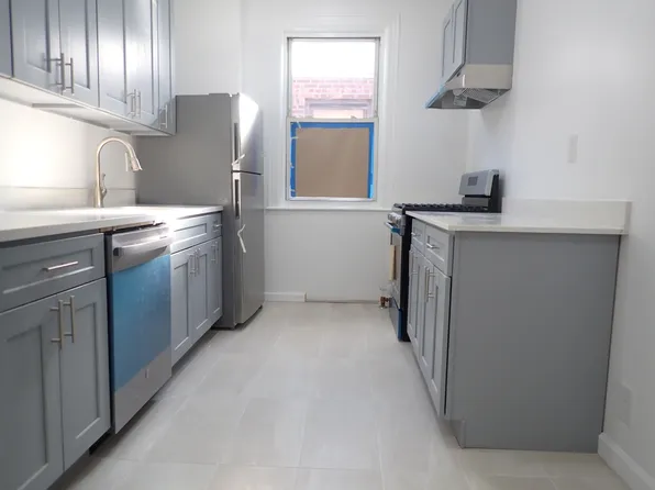 663 East 94th Street image 9 of 13