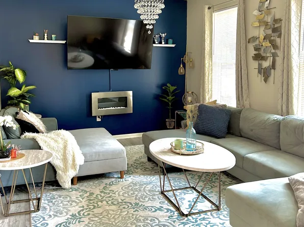 203 W 8th St, Newport, KY 41071