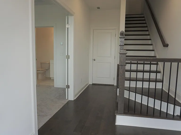 4515 Sims Park Overlook — Photo 7