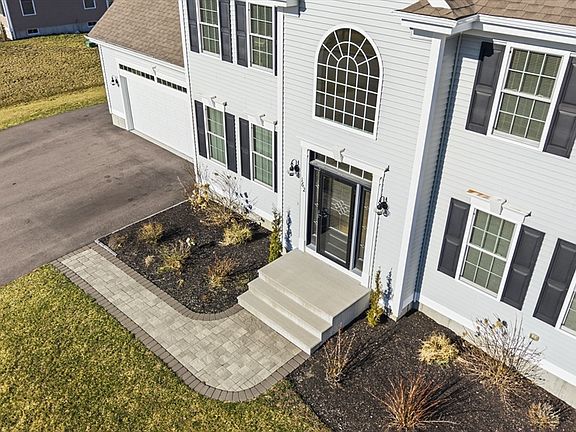 4th image of 162 Bayberry Rd