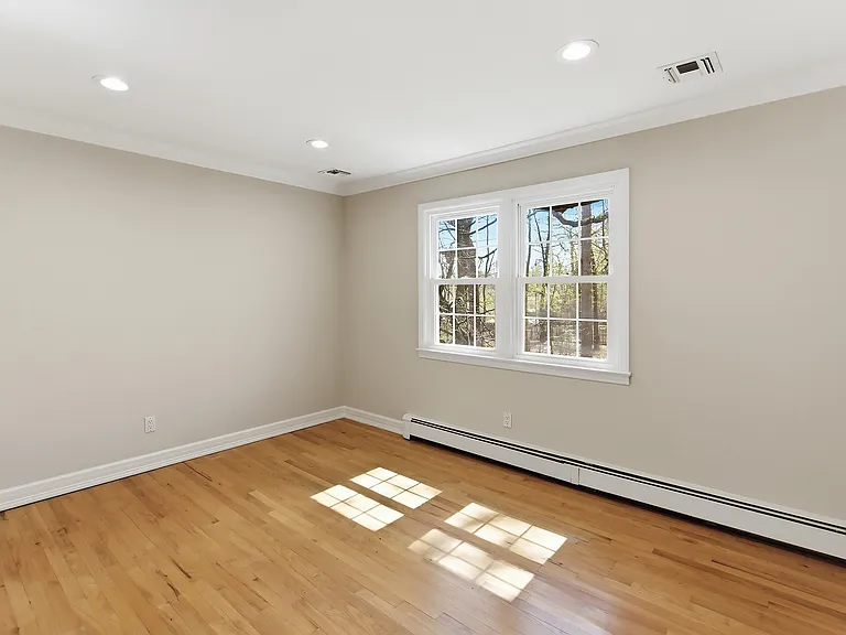 72 Prospect St #2 — Photo 7