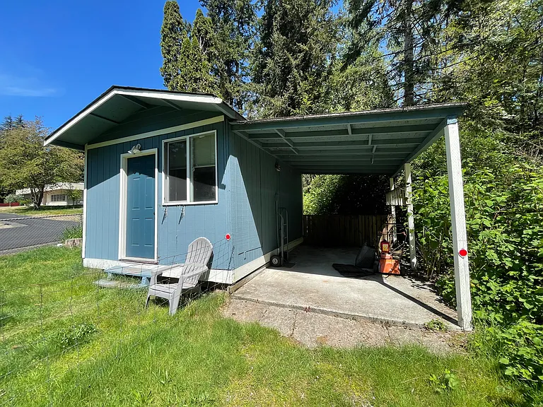 18664 NE Woodinville Duvall Rd — Photo 18