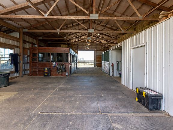 36 x 60 Barn w/stalls