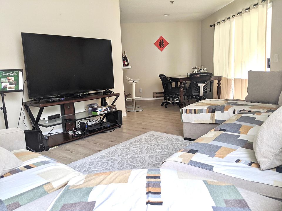 1st image of 358 Grant Ave #358