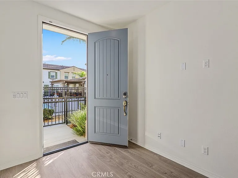 40302 Calle Real — Photo 5