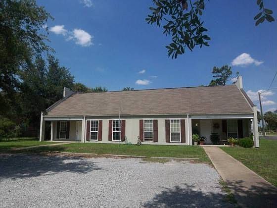1st image of 401B Ulman Ave