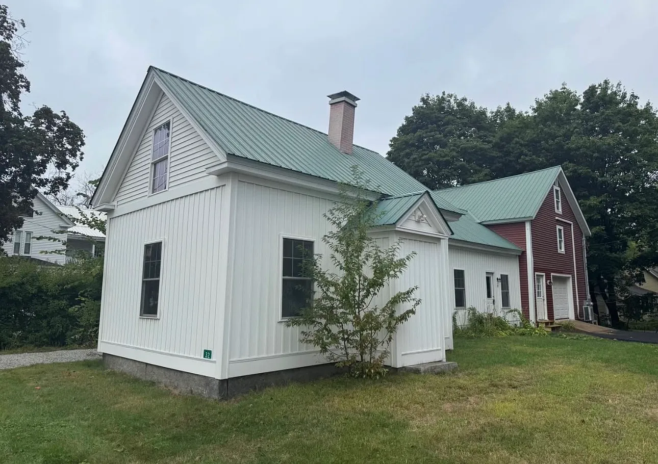 3 bed, $2,250 — Photo 2
