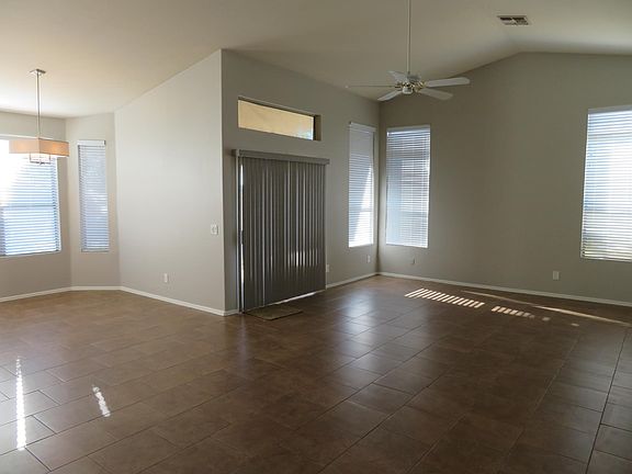 4th image of 8151 W Palmaire Ave
