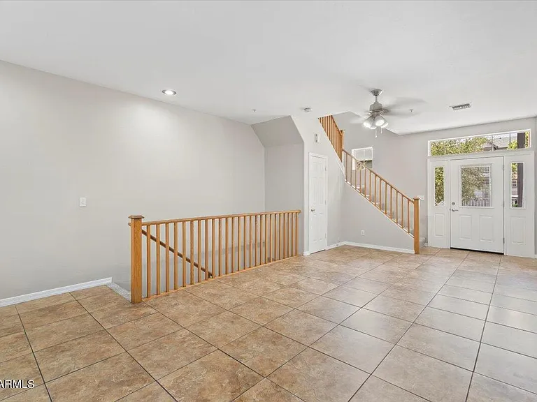 2016 S Hammond Dr #101 — Photo 4