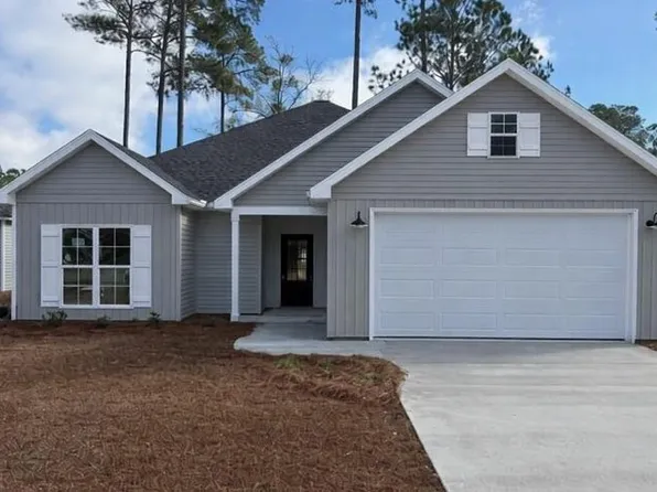 43 Sloans Village Way SE, Moultrie, GA 31788