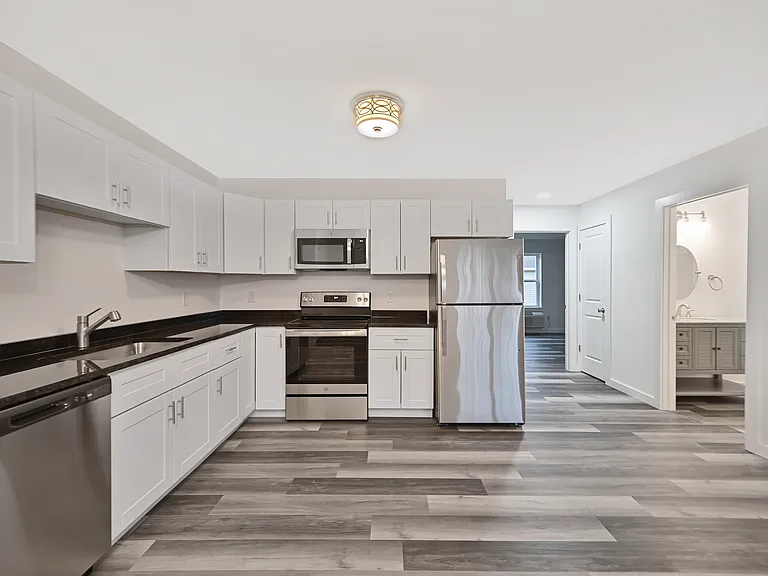 Mt. Nebo Apartments — Photo 53