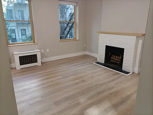 Rented by Marc Alloul, LREB | media 2