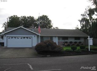 2407 N 17th St, Springfield, OR 97477