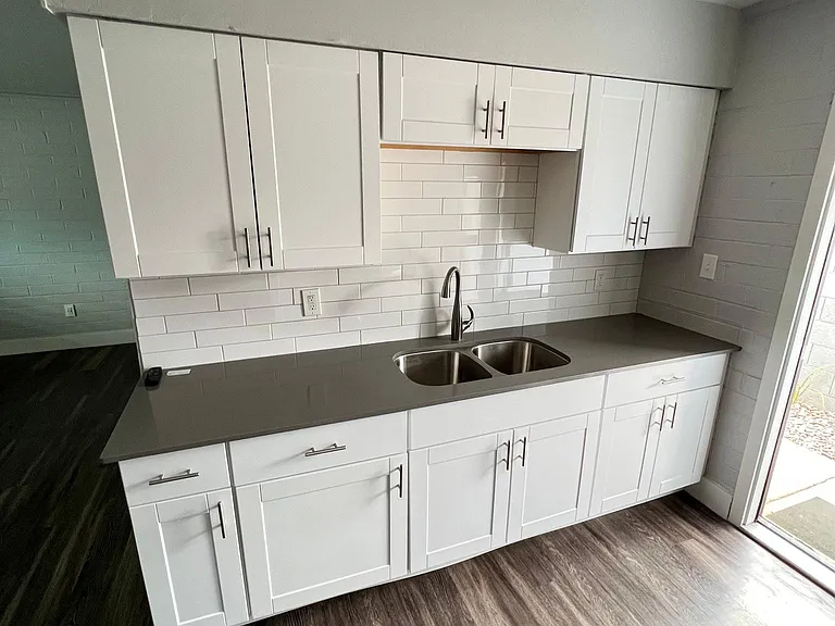 8503 N 59th Ln #7 — Photo 14