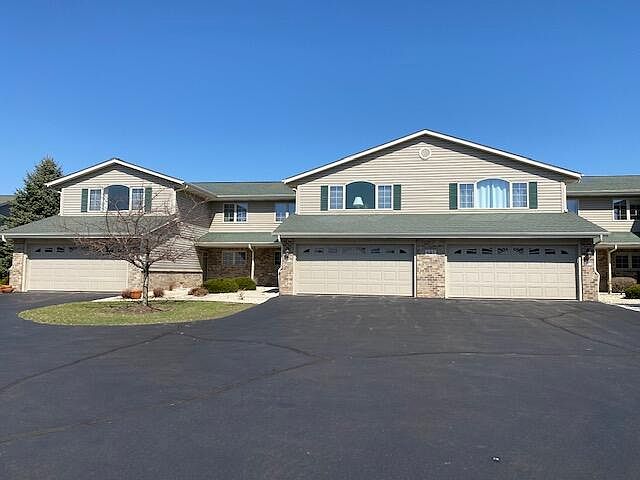 1st image of 685 Stoney Creek Ct
