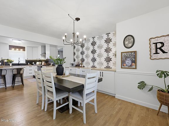 3rd image of 14 Tanglewood Drive