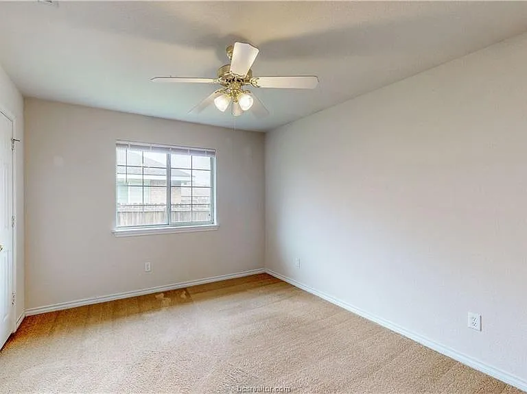 3746 Oldenburg Ln — Photo 14