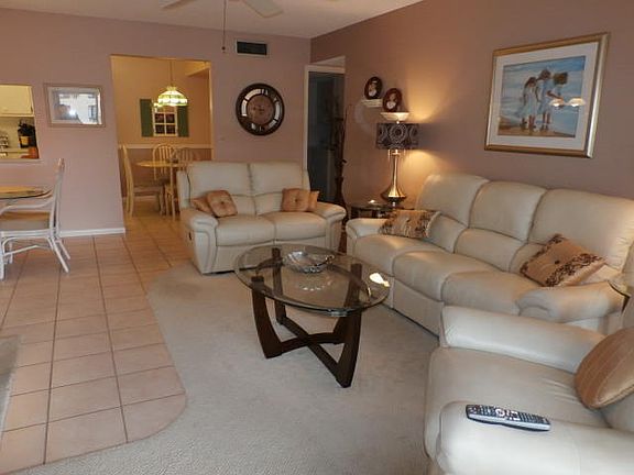 5th image of 805 Sky Pine Way APT D2