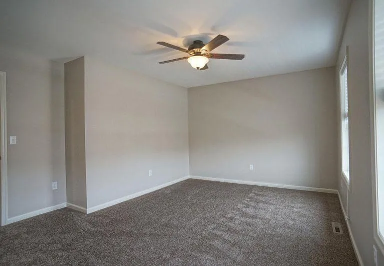 26 Spring View St — Photo 16