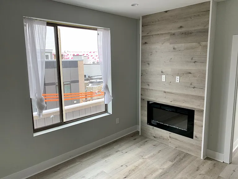Ridge Ave 1540 — Photo 4