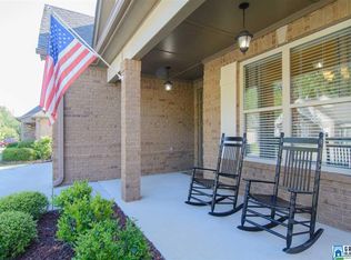 336 Chesser Park Dr, Chelsea, AL 35043