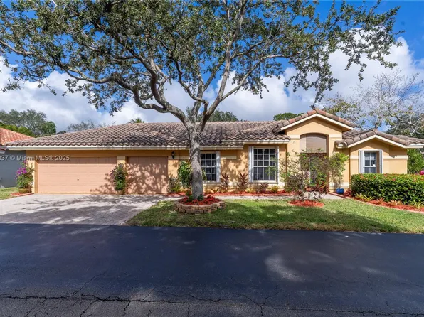 3425 Dunes Vista Dr, Pompano Beach, FL 33069