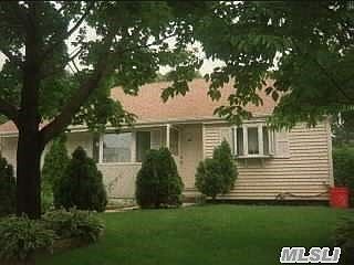 1st image of 62 Champlain St
