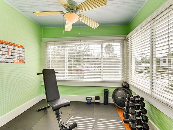 5th image of 1416 Rosslyn Dr APT 3