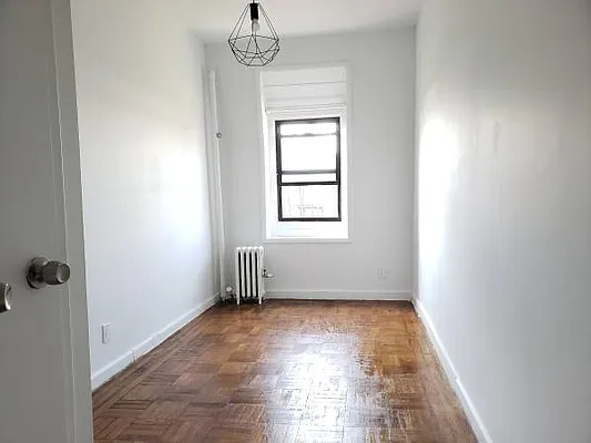 Rented by Avenue Sotheby's International Realty | media 9