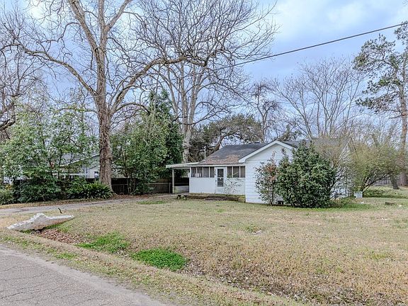 3rd image of 309 Tennessee St