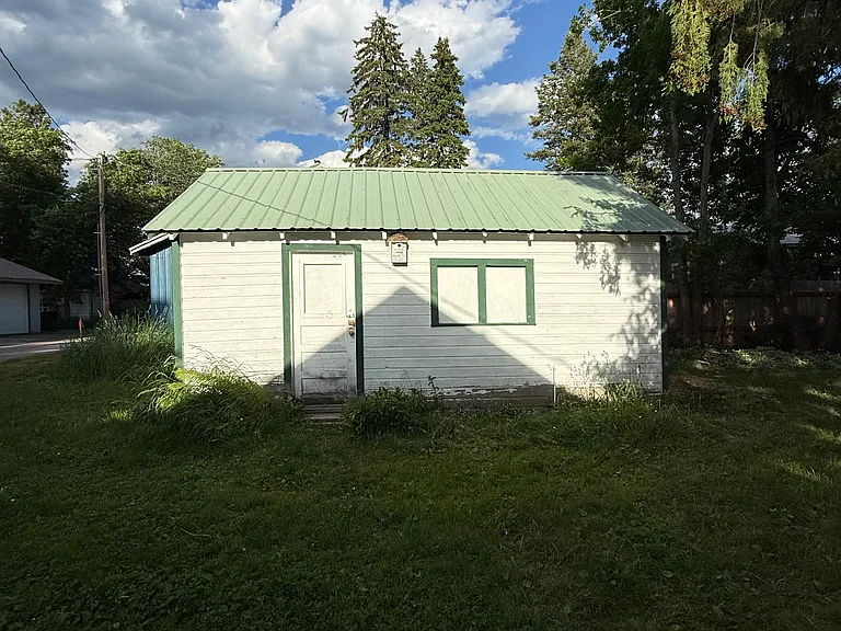 shop/garage/shed