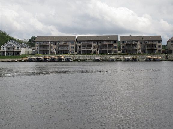 5th image of 12376 N Bridgeview Dr Unit 4