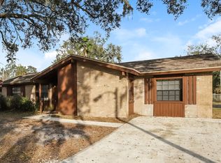 717 Ponderosa Dr E, Lakeland, FL 33810