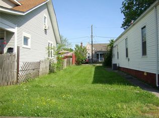 1015 E Market St, New Albany, IN 47150