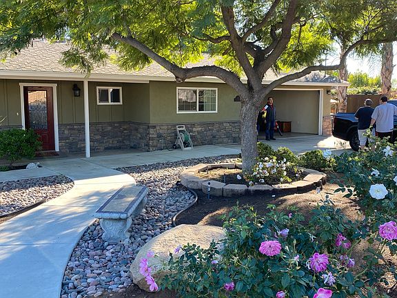 2nd image of 224 Sierra Vista Dr