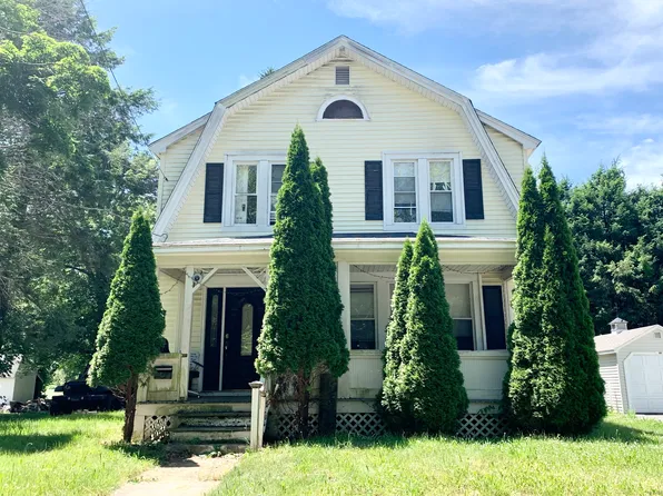 121 South Street, Windham, CT 06226