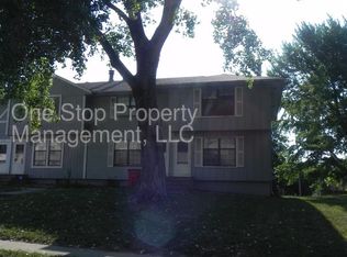 500 NW 3rd St, Blue Springs, MO 64014
